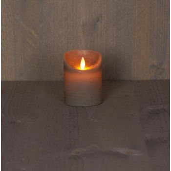 Anna's Collection LED-kaars met rustieke vlam-effect 7.5x10cm taupe 1 stuk.